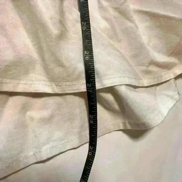 Lane Bryant Gray White Peplum Asymmetrical Top- plus size 18/20 - Picture 6 of 8